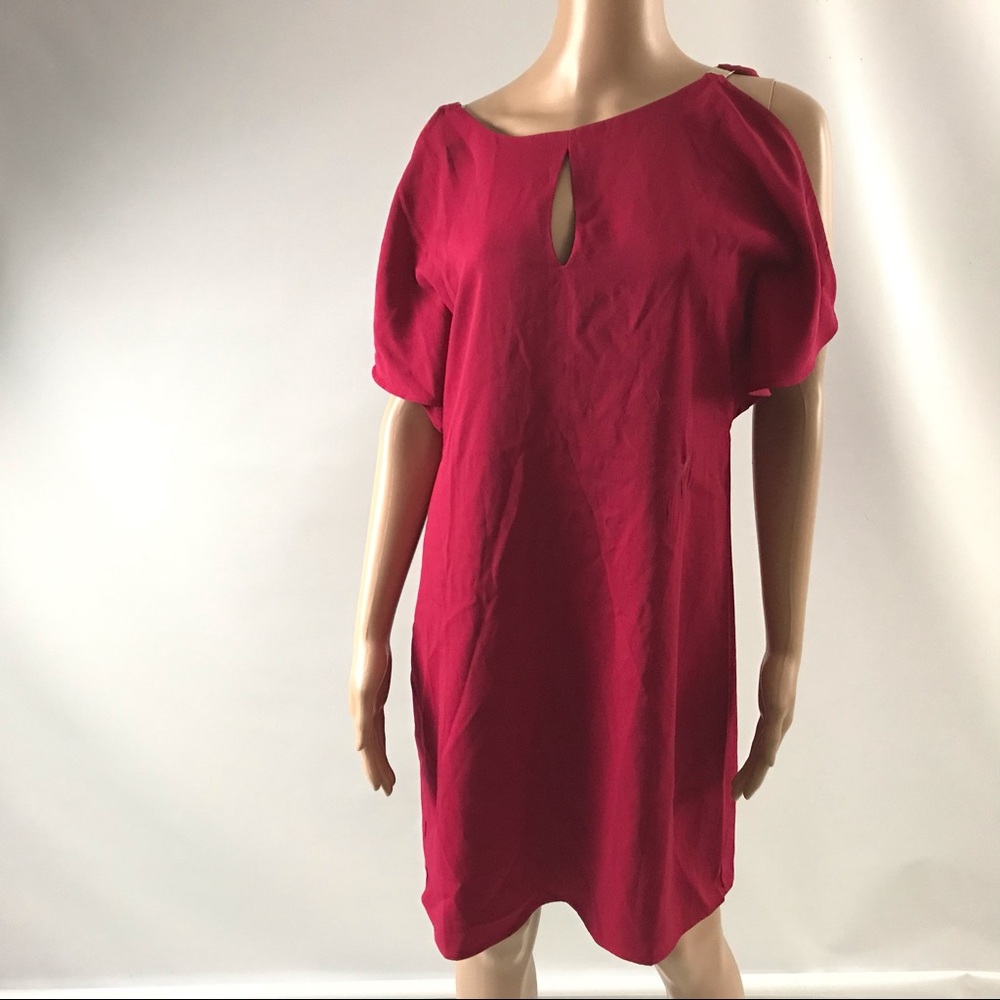 White House Black Market Split Sleeve Shift Dress